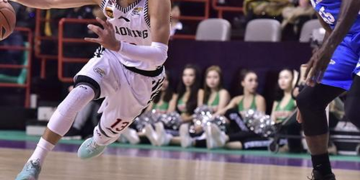 一点攻拖不动，去国家队也难！网友爆料缪伊雯或退役，未来将留洋.