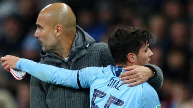 湖人消息：老詹得分能力遭质疑，小里索要肥约，季中赛赛程公布