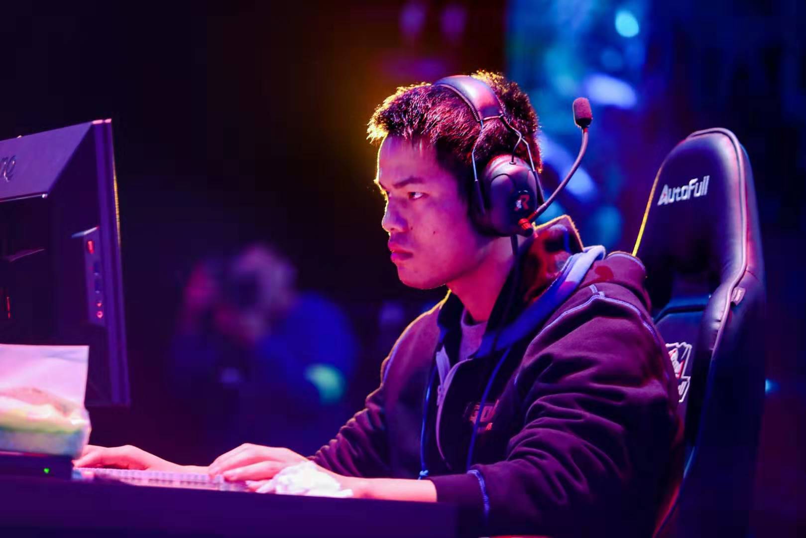 够实现如此 够实现如此