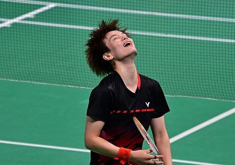 在按步骤进 在按步骤进