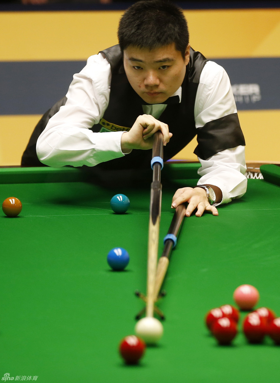 边路一对一 边路一对一