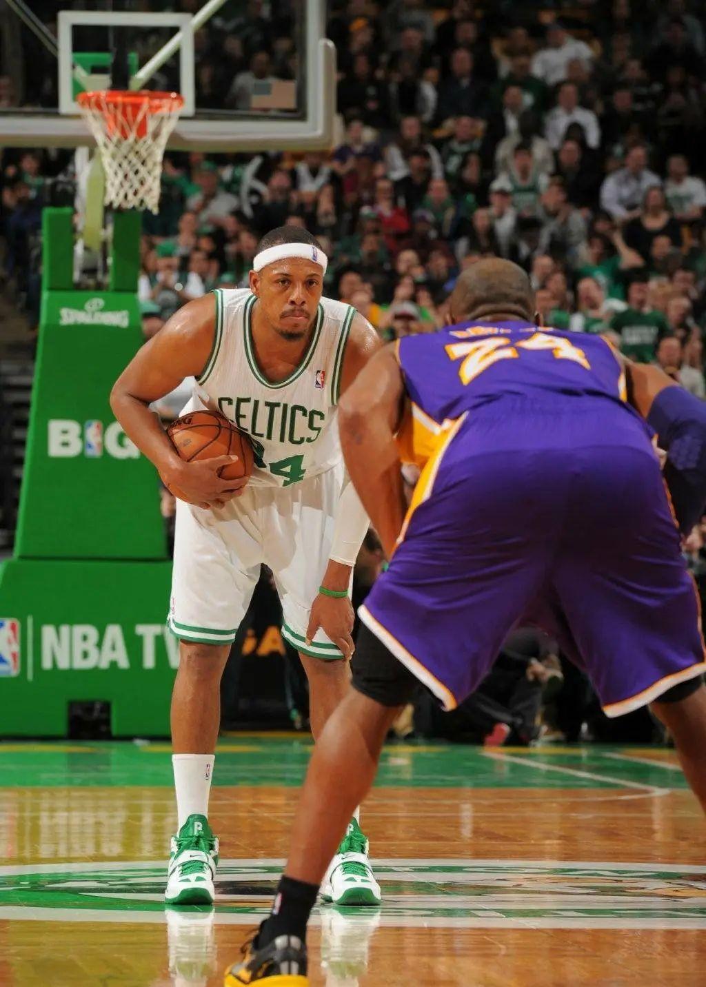 若让出近距 若让出近距