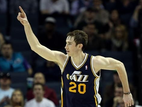 更要围绕 更要围绕