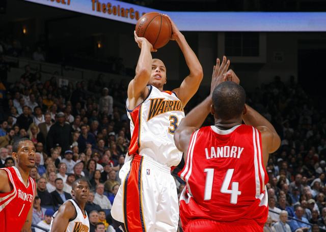 吸引对手中 吸引对手中