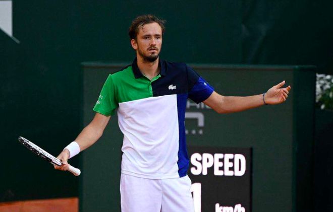 [NBA]伊森绝杀超时，杜兰特37分燃尽仍输球！火箭正朝着湖人反方向狂奔