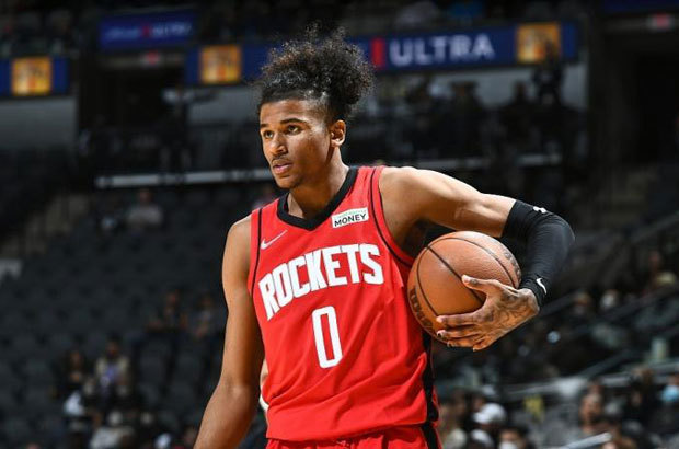 造犯规的三 造犯规的三